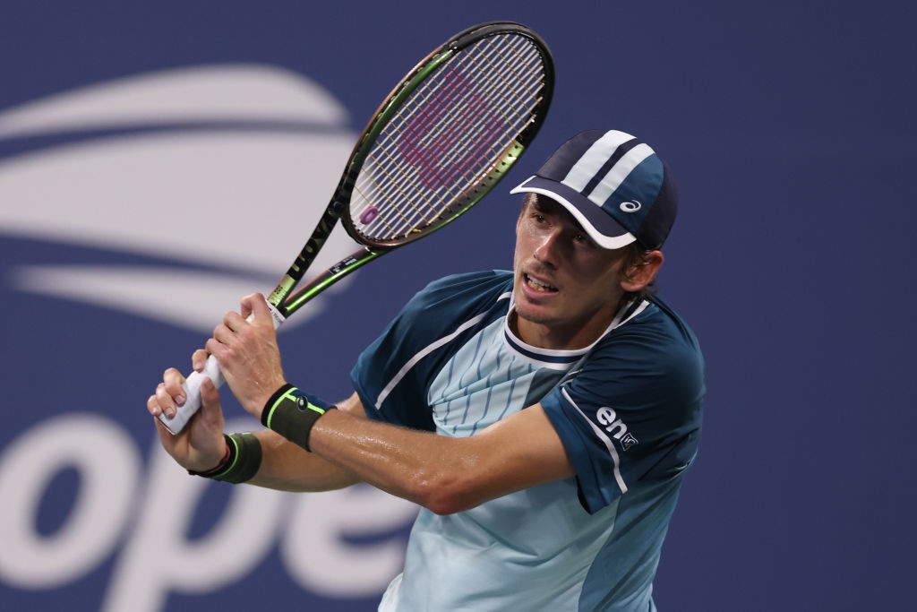 Alex de Minaur plays a backhand at the US Open.