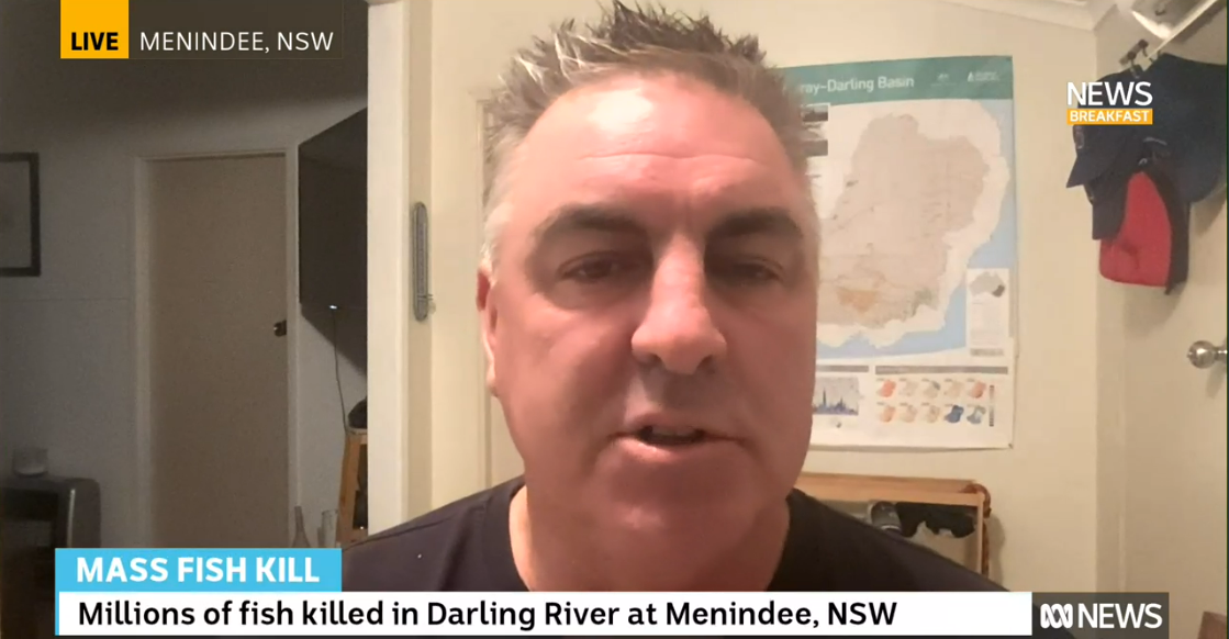 Menindee resident Graeme McCrabb interview from inside a house on ABC News Breakfast