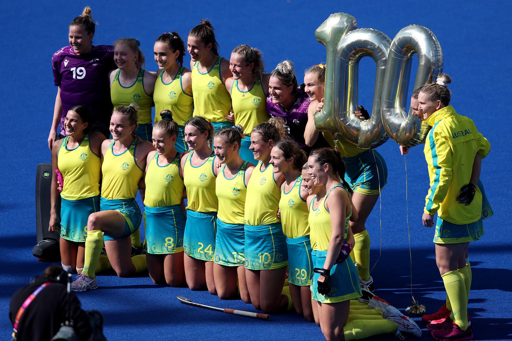 Commonwealth Games live Australia remains comfortably on top of medal