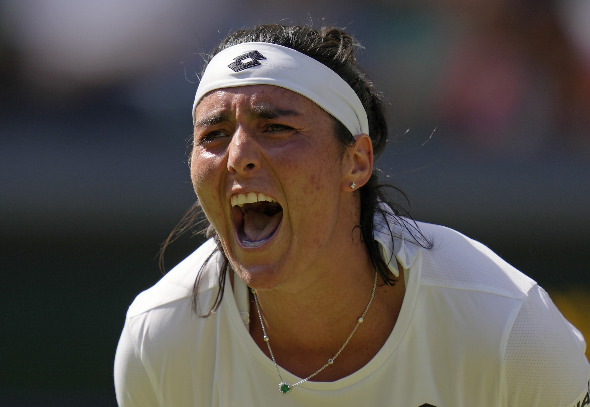 Ons Jabeur screams during the Wimbledon final.