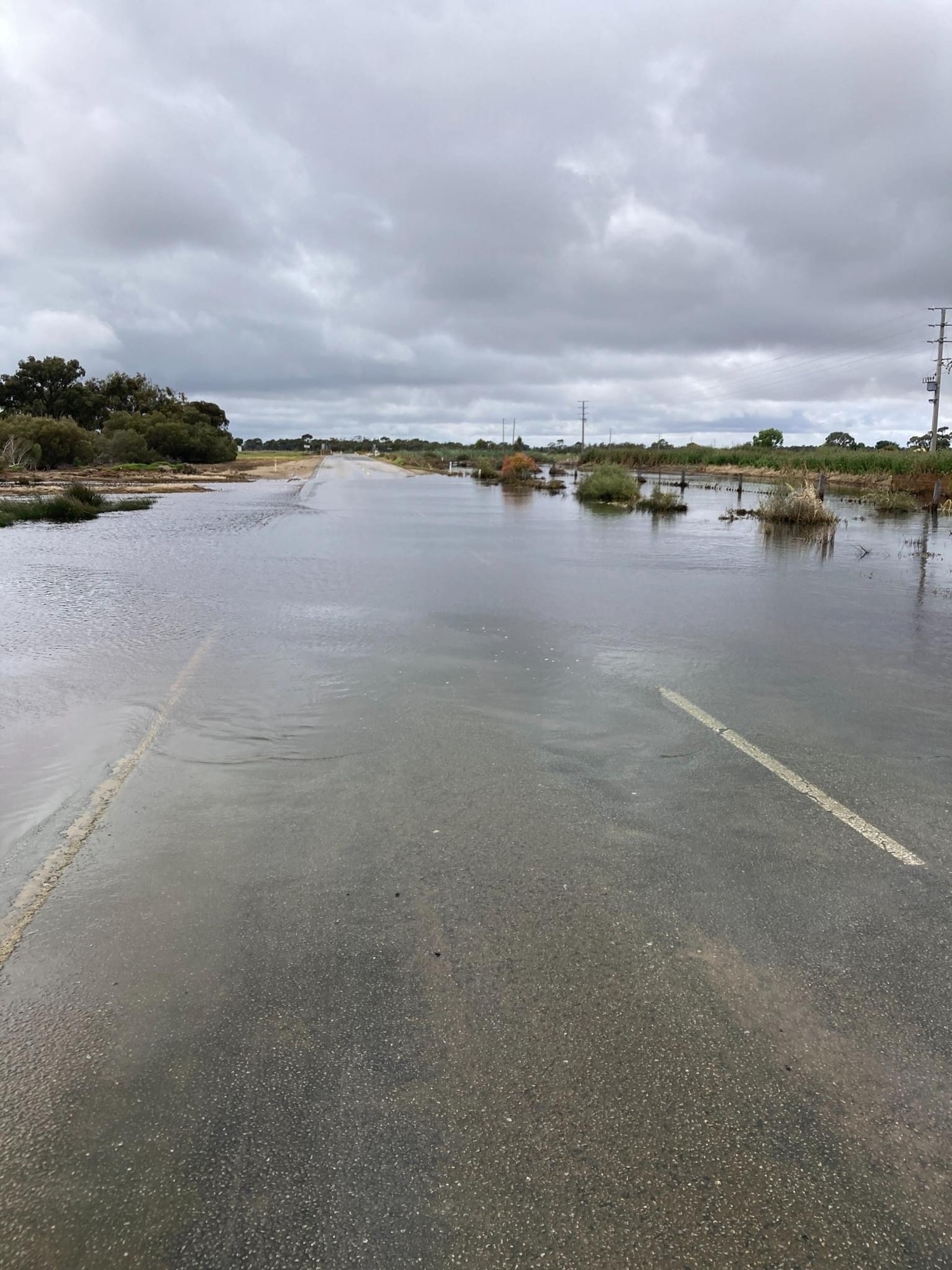 Flood waters over the Murray Valley Highway near Kerang