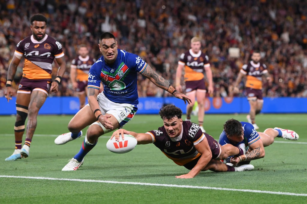 Brisbane Broncos blitz Melbourne Storm to reach NRL preliminary finals, NRL