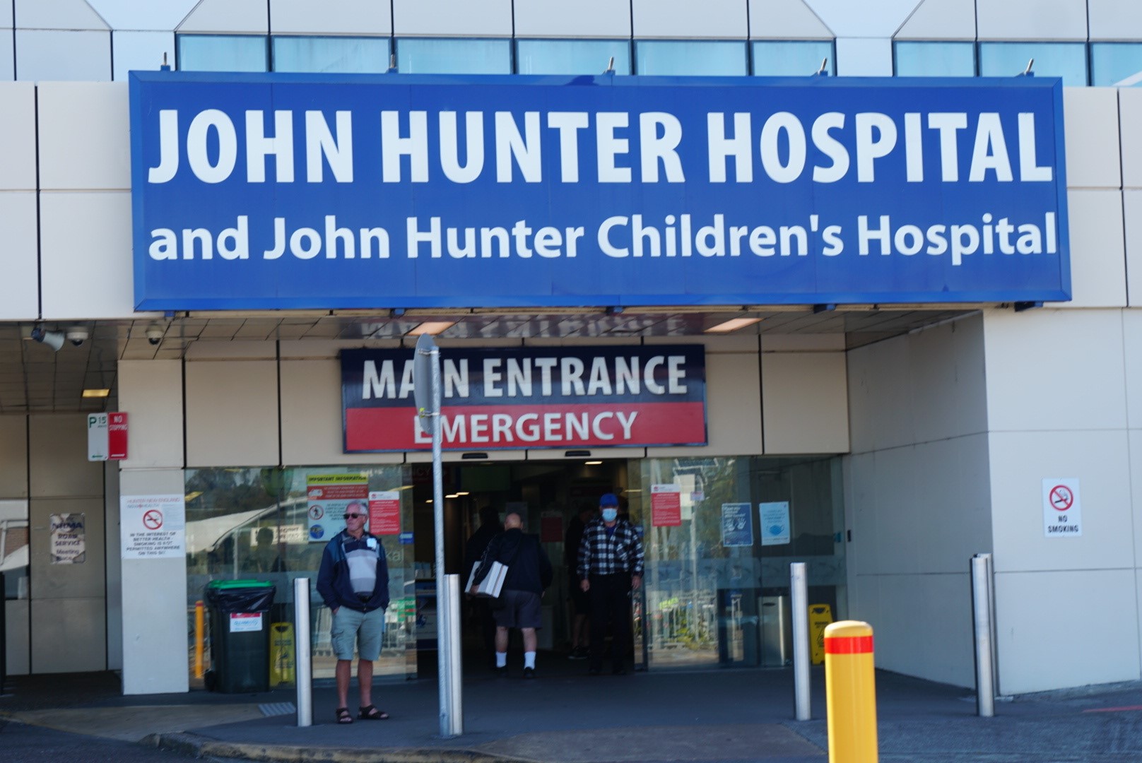 The John Hunter Hospital emergency entrance. 