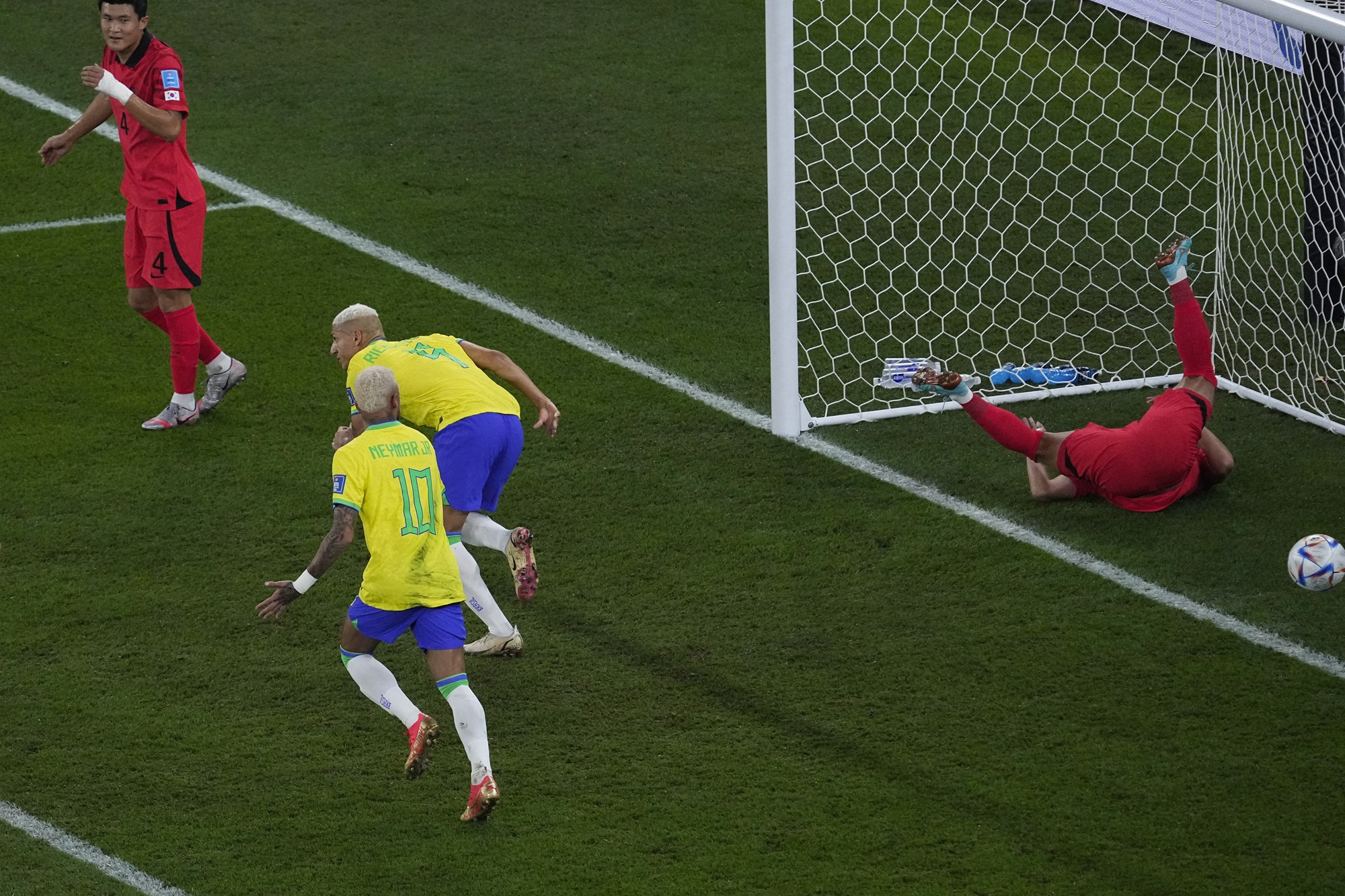 Explained: Why Neymar ran to the stands in penalty strike celebrations for  Brazil against South Korea