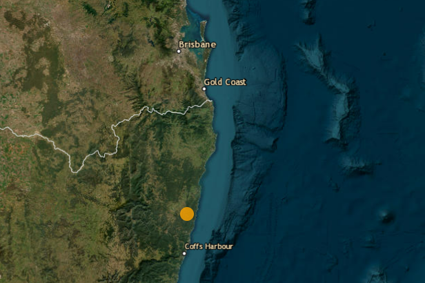 A map showing the QLD-NSW border, and the location of an earthquake in Grafton