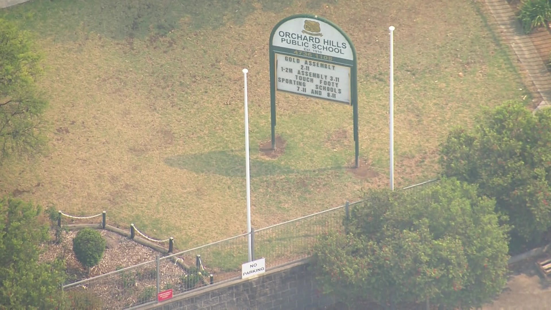 Aerial shot of a sign at Orchard Hills Public School