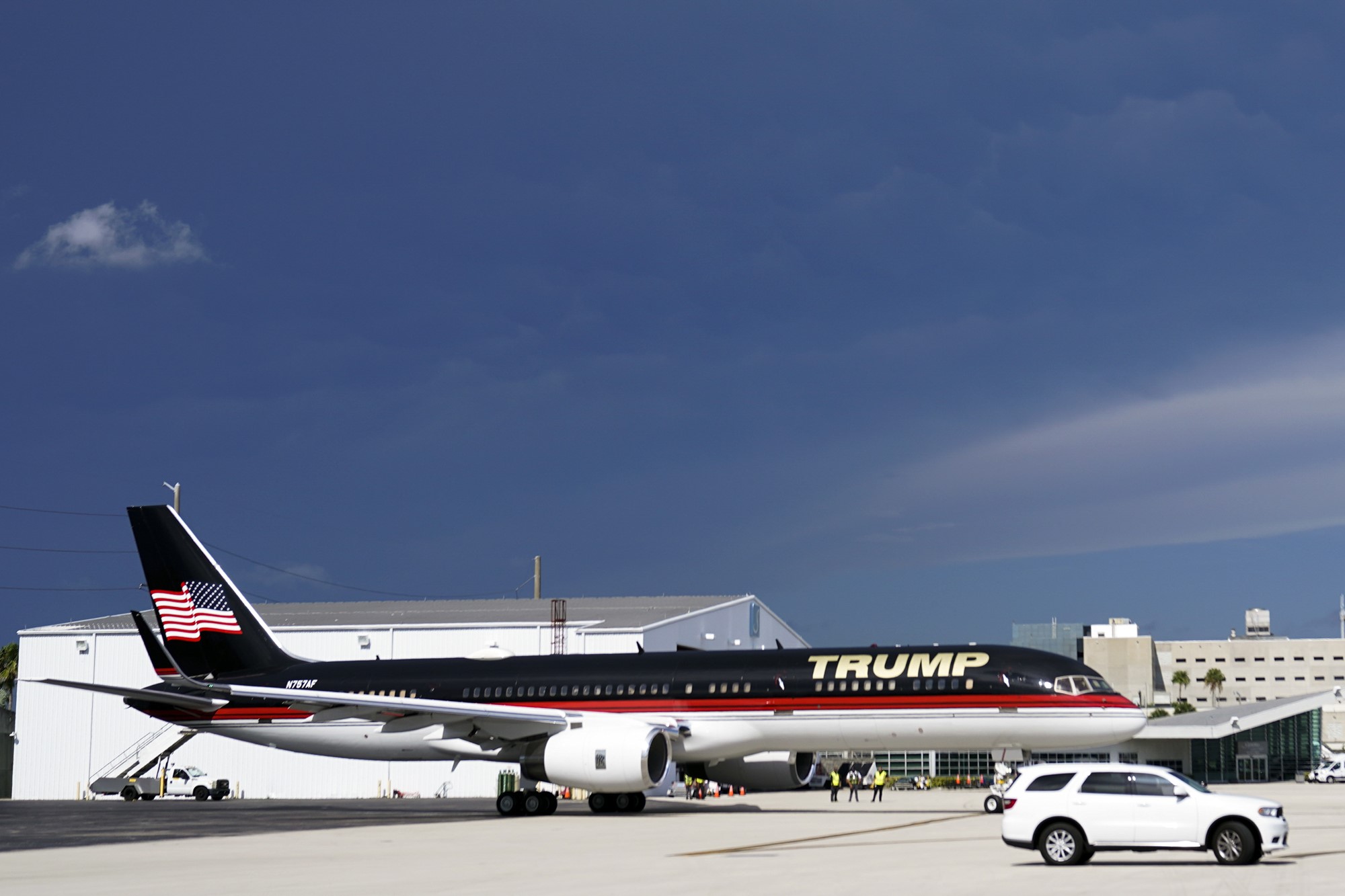 Donald Trump's personal plane seen leaving the tarmac.