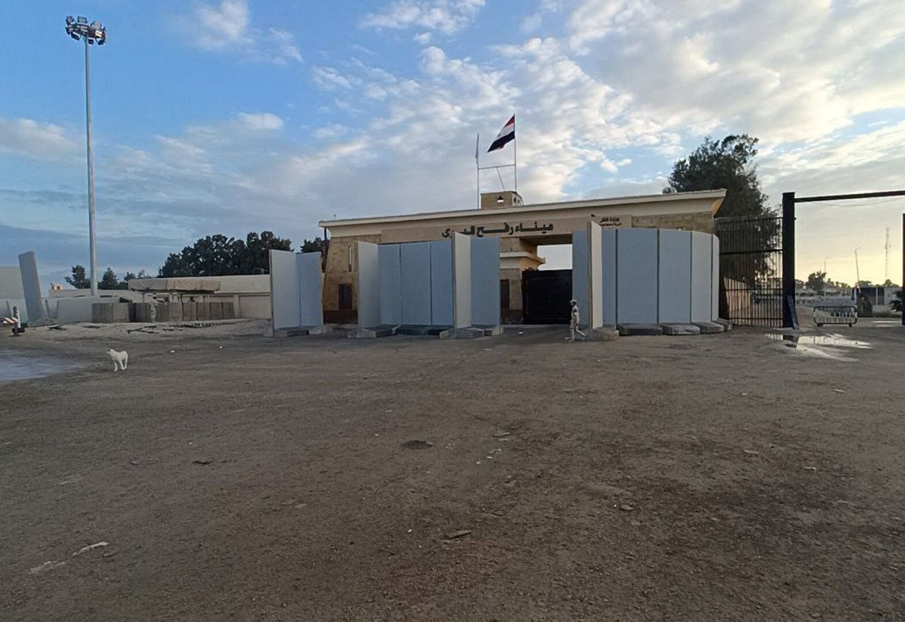 A general view of the Rafah crossing from the Egyptian side