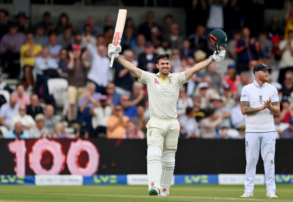 Mitch Marsh scores third Ashes century as 13 wickets fall on day one of Headingley Test - ABC News
